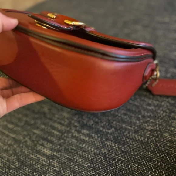 Coach Red Crossbody Bag - Picture 3 of 13